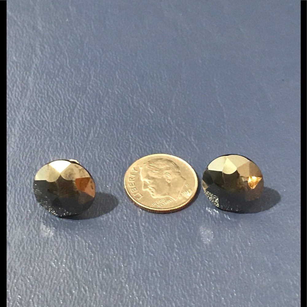Earrings - Picture 3 of 4